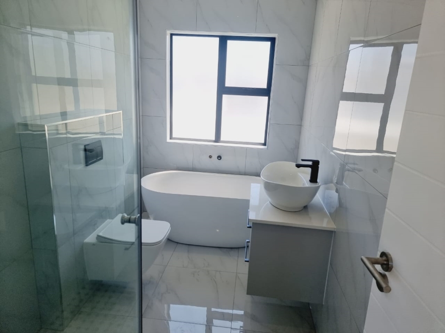 3 Bedroom Property for Sale in Sandown Western Cape